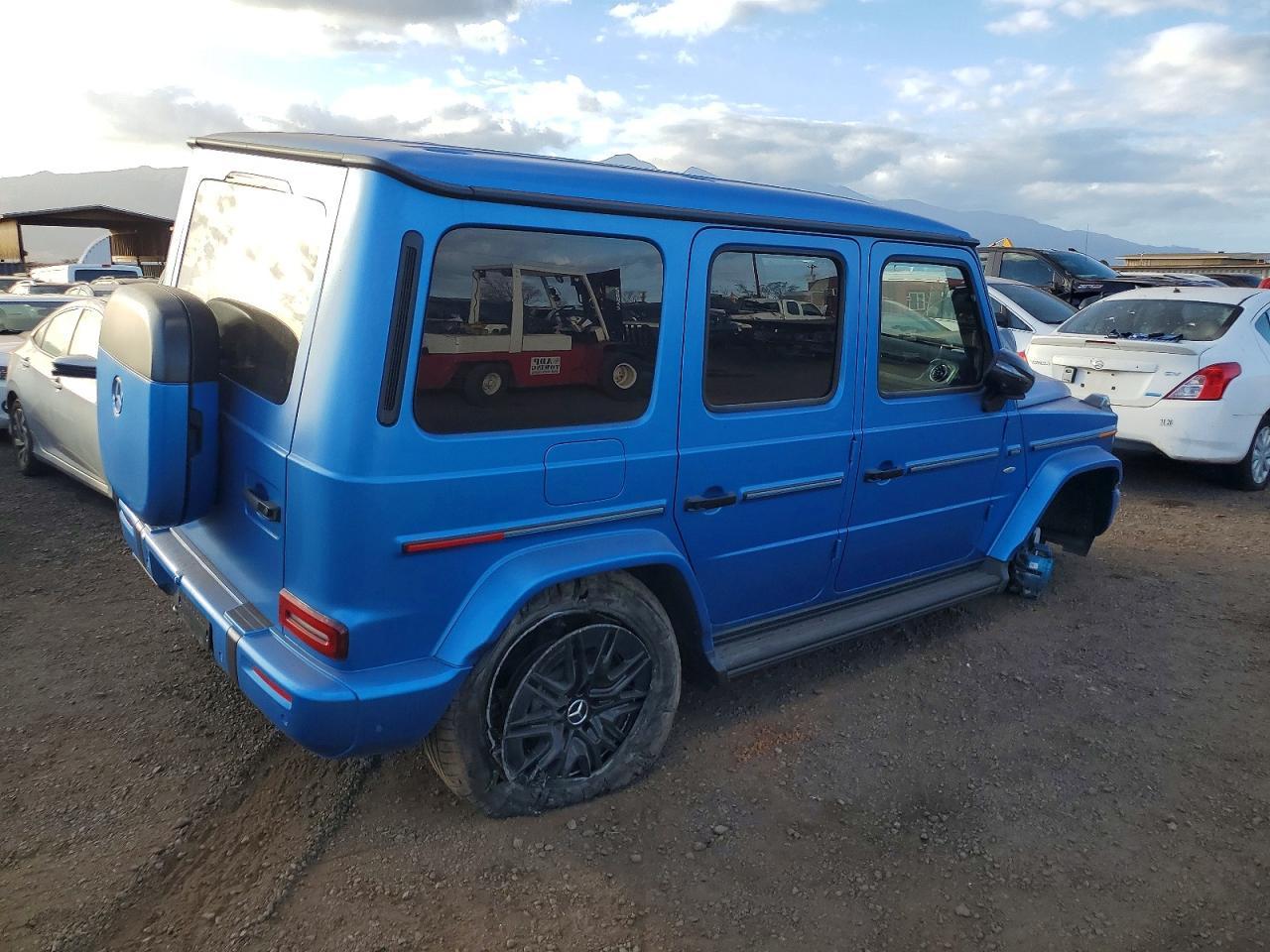2025 Mercedes-Benz G 580E - Image 3