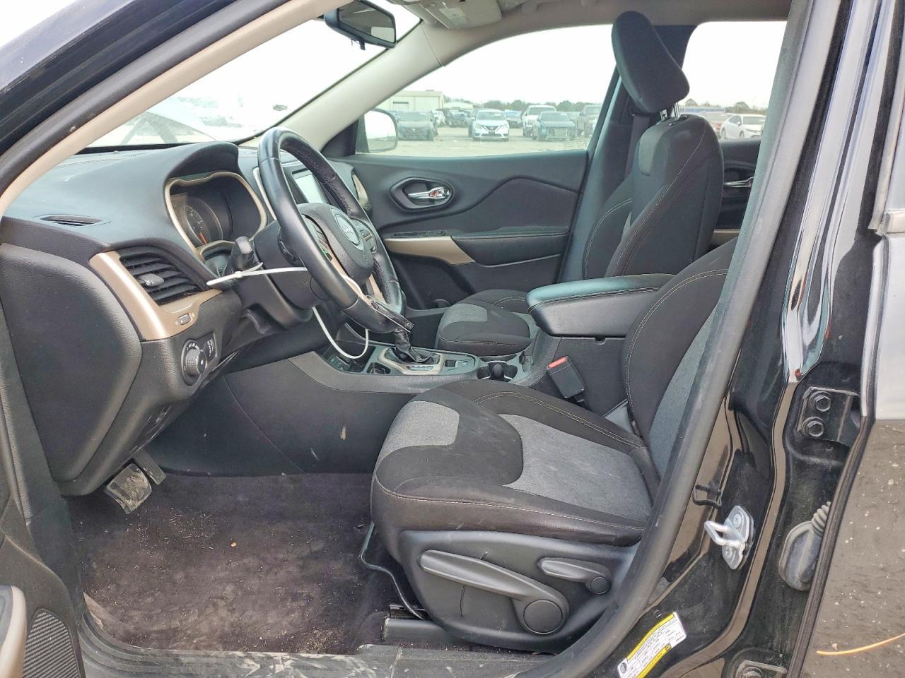 2018 Jeep Cherokee Latitude - Фото 7