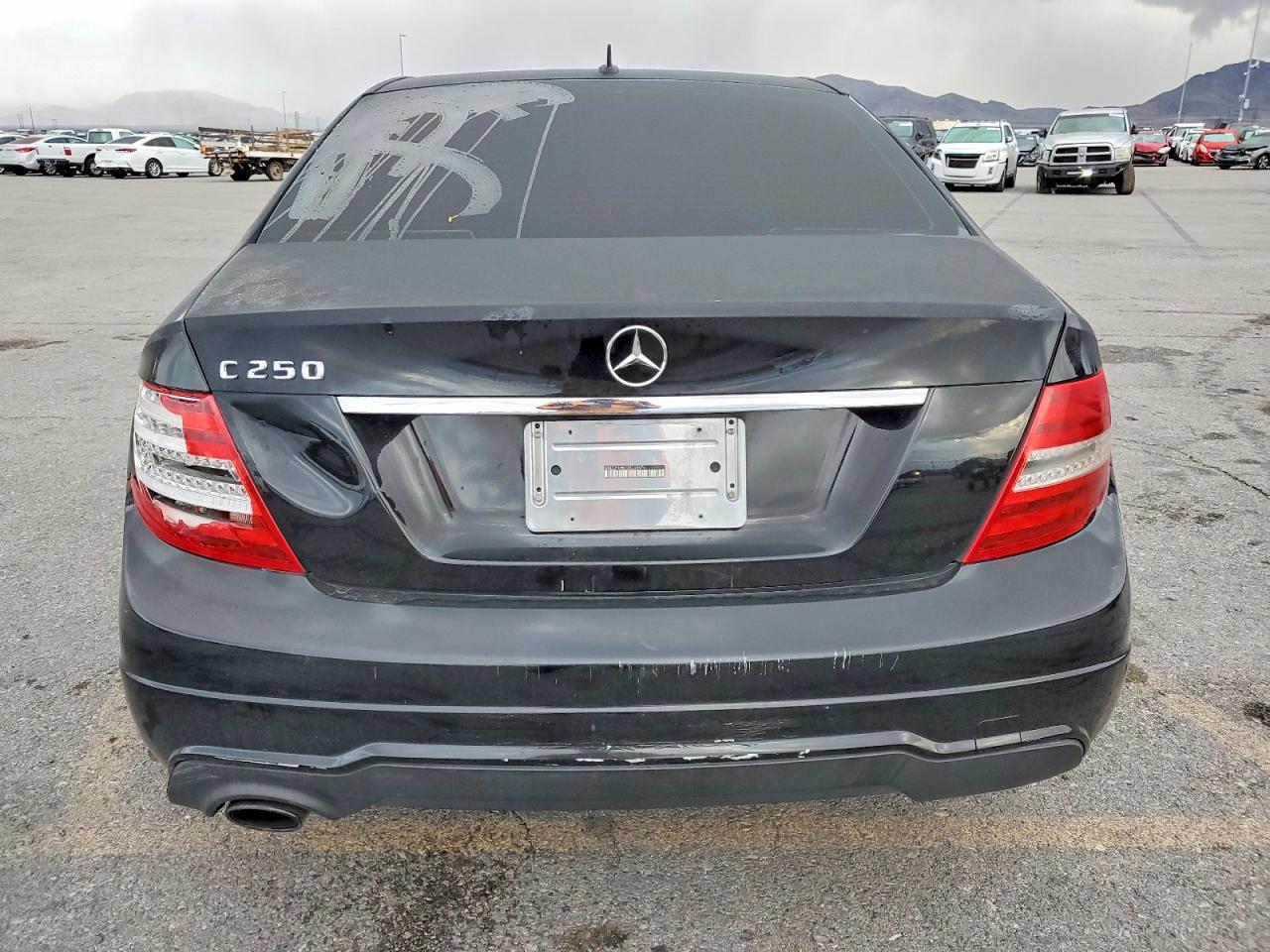 2013 Mercedes-Benz C 250 - Фото 6