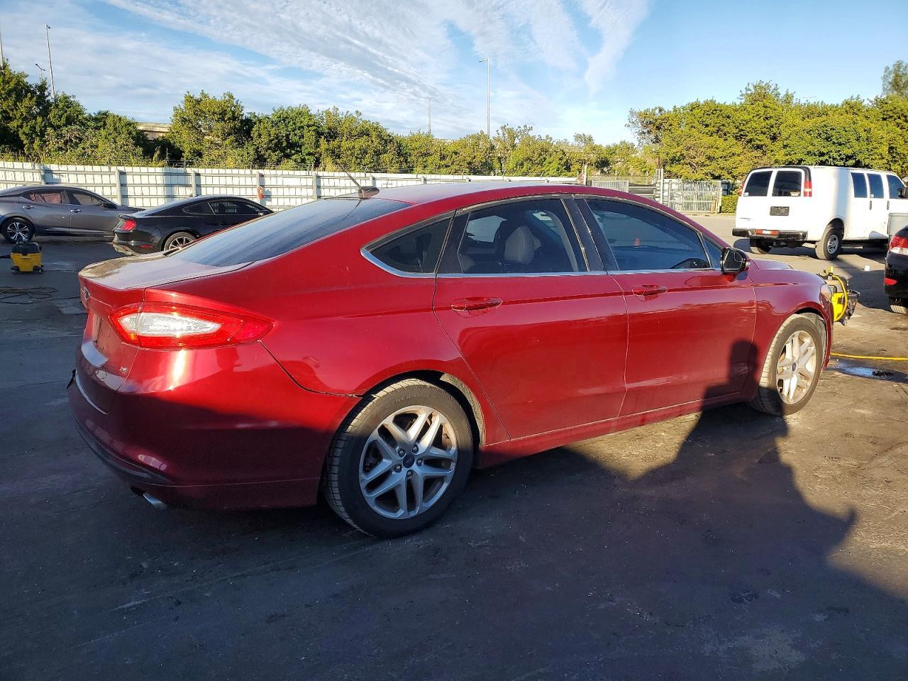 2016 Ford Fusion Se - Image 3