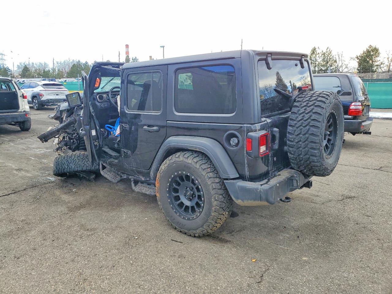 2019 Jeep Wrangler Unlimited Sport - Фото 2
