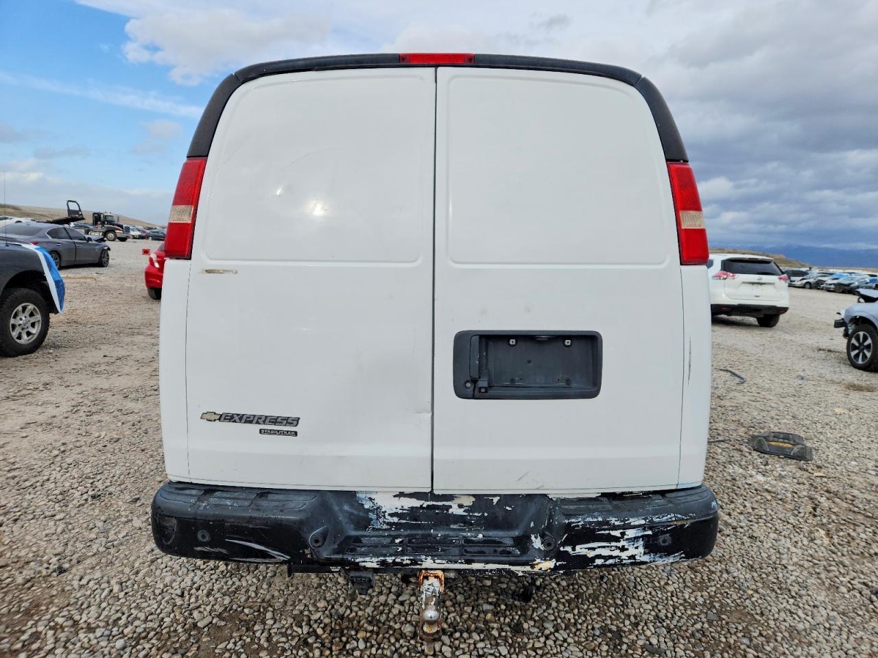 2014 Chevrolet Express G2500 - Фото 6