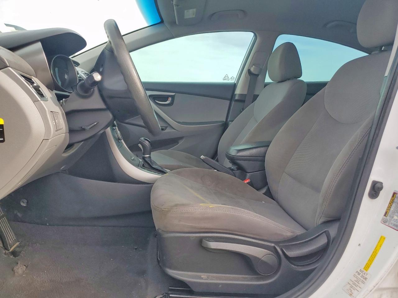 2015 Hyundai Elantra Se - Фото 7