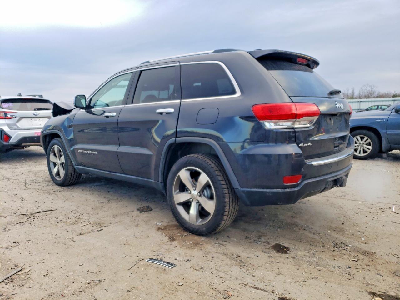 2015 Jeep Grand Cherokee Limited - Image 2