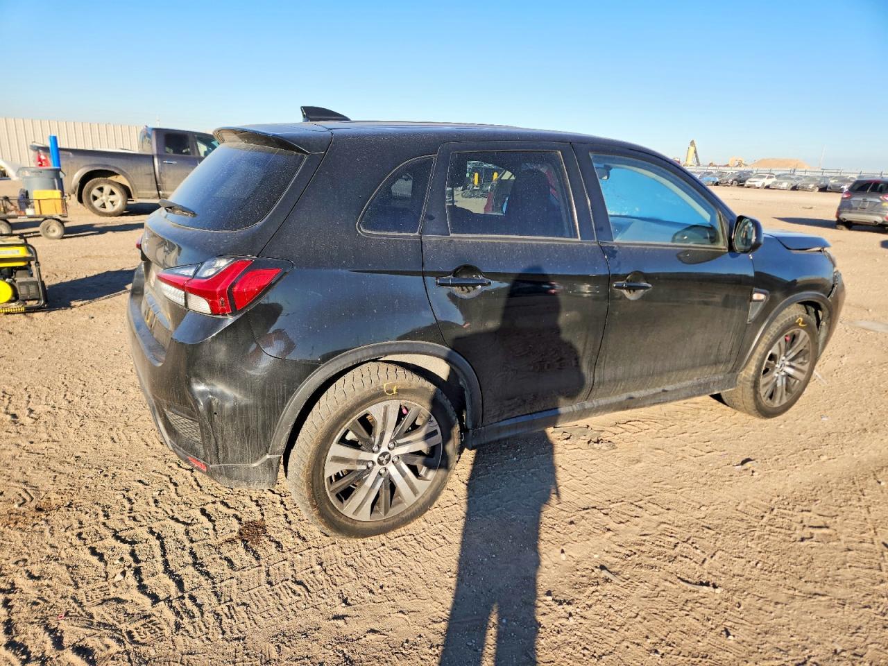 2020 Mitsubishi Outlander Sport Es - Фото 3