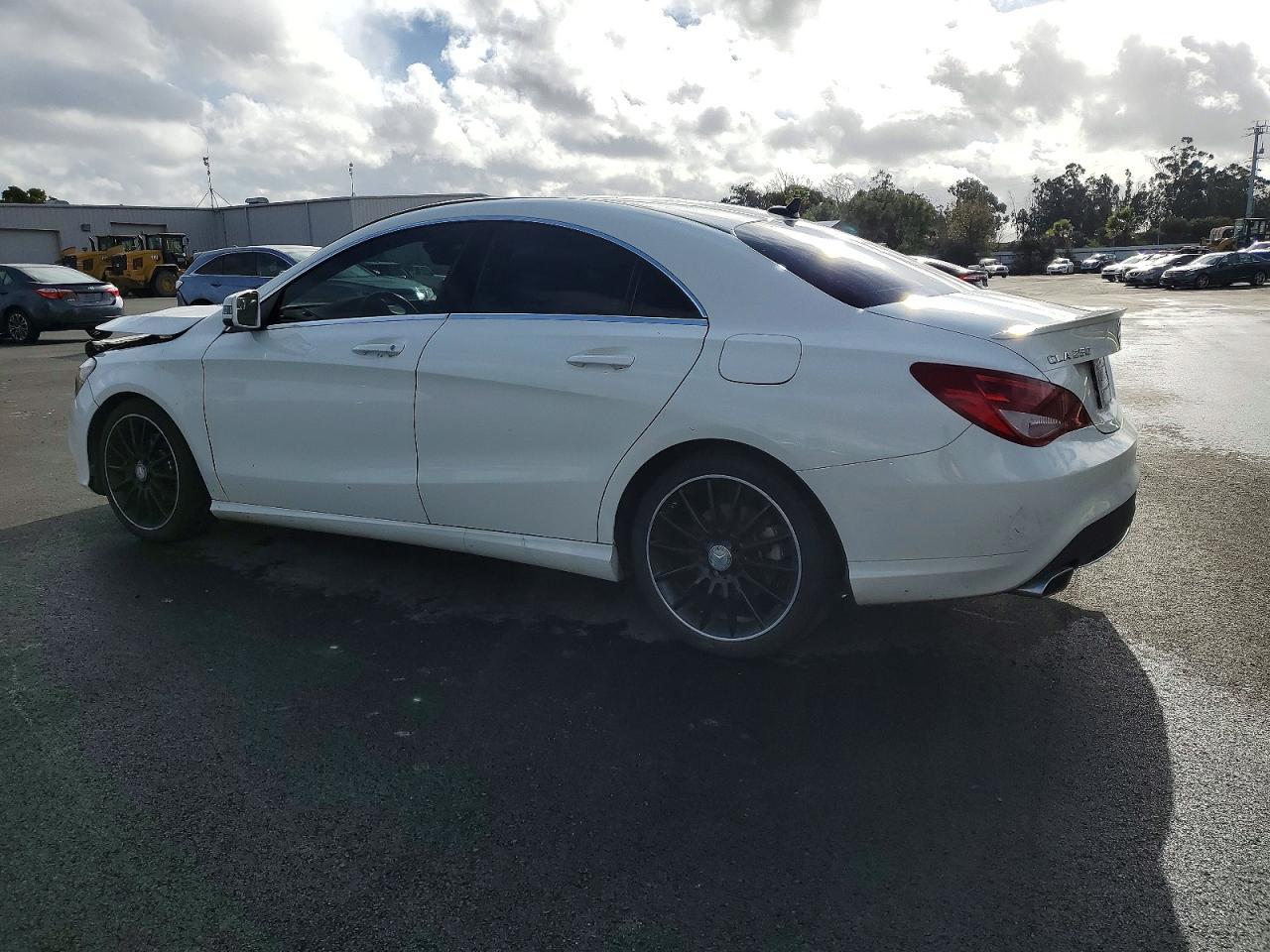 2014 Mercedes-Benz Cla 250 - Фото 2
