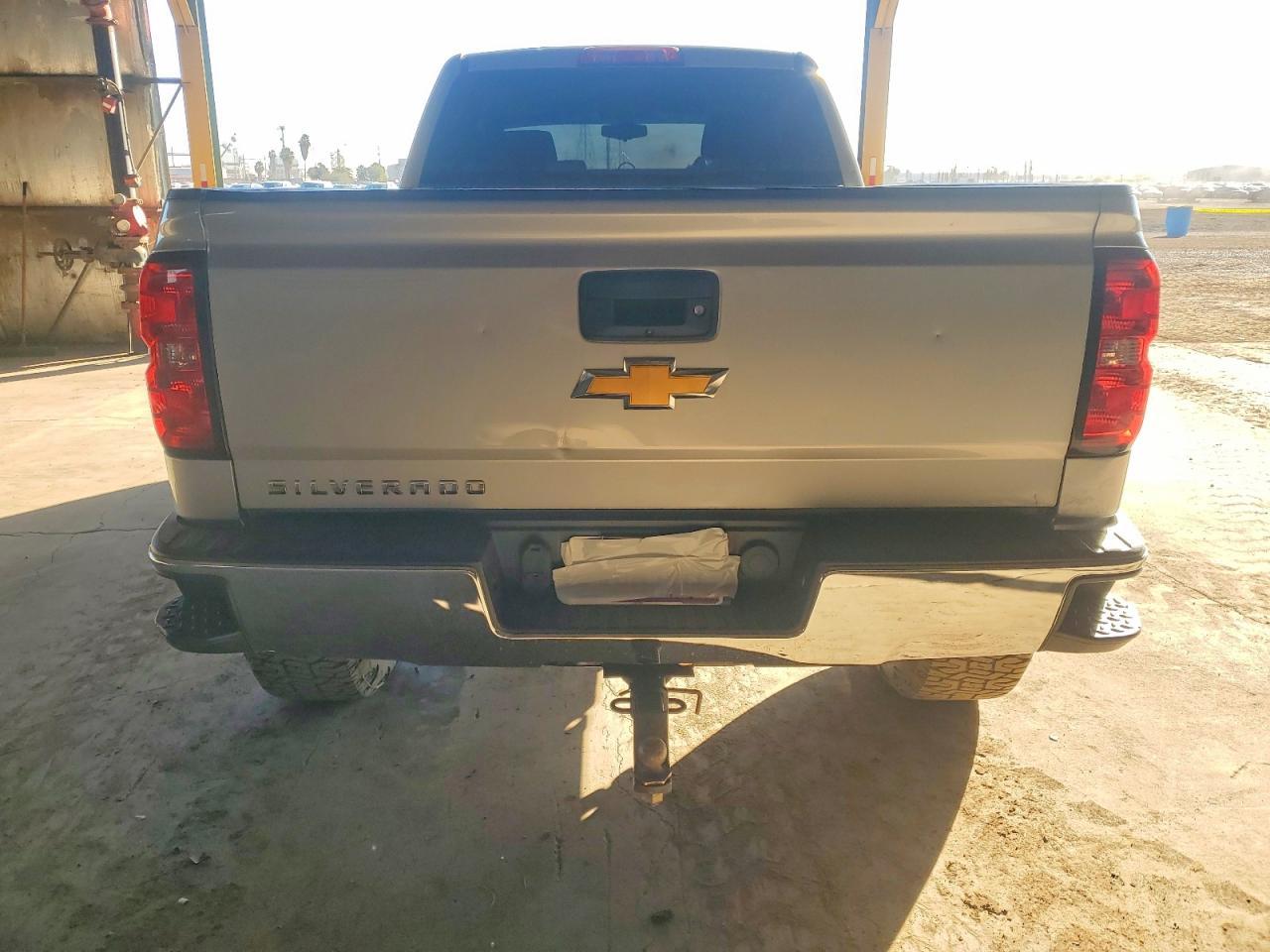 2018 Chevrolet Silverado C1500 Lt - Image 6