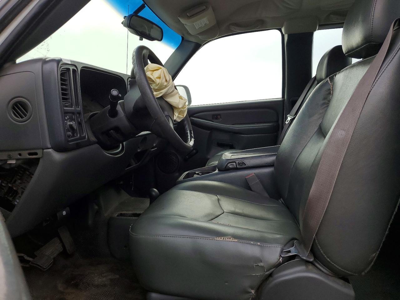 2003 Chevrolet Silverado K1500 - Image 7