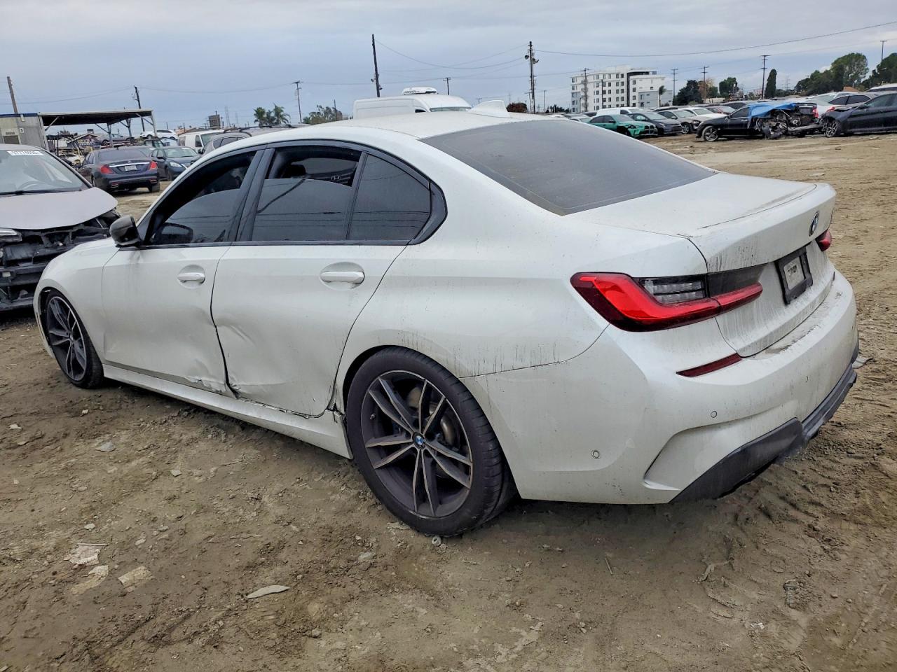 2021 BMW M340I - Фото 2
