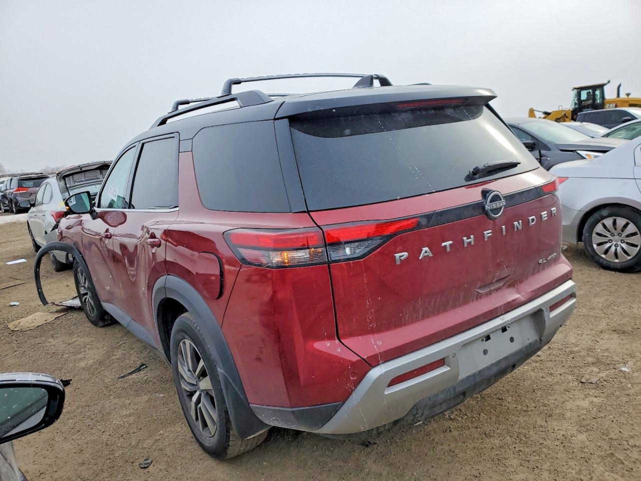 2022 Nissan Pathfinder Sl - Фото 2