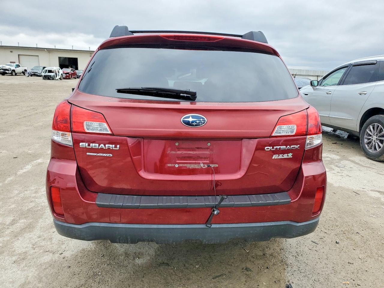 2012 Subaru Outback 2.5I Premium - Image 6