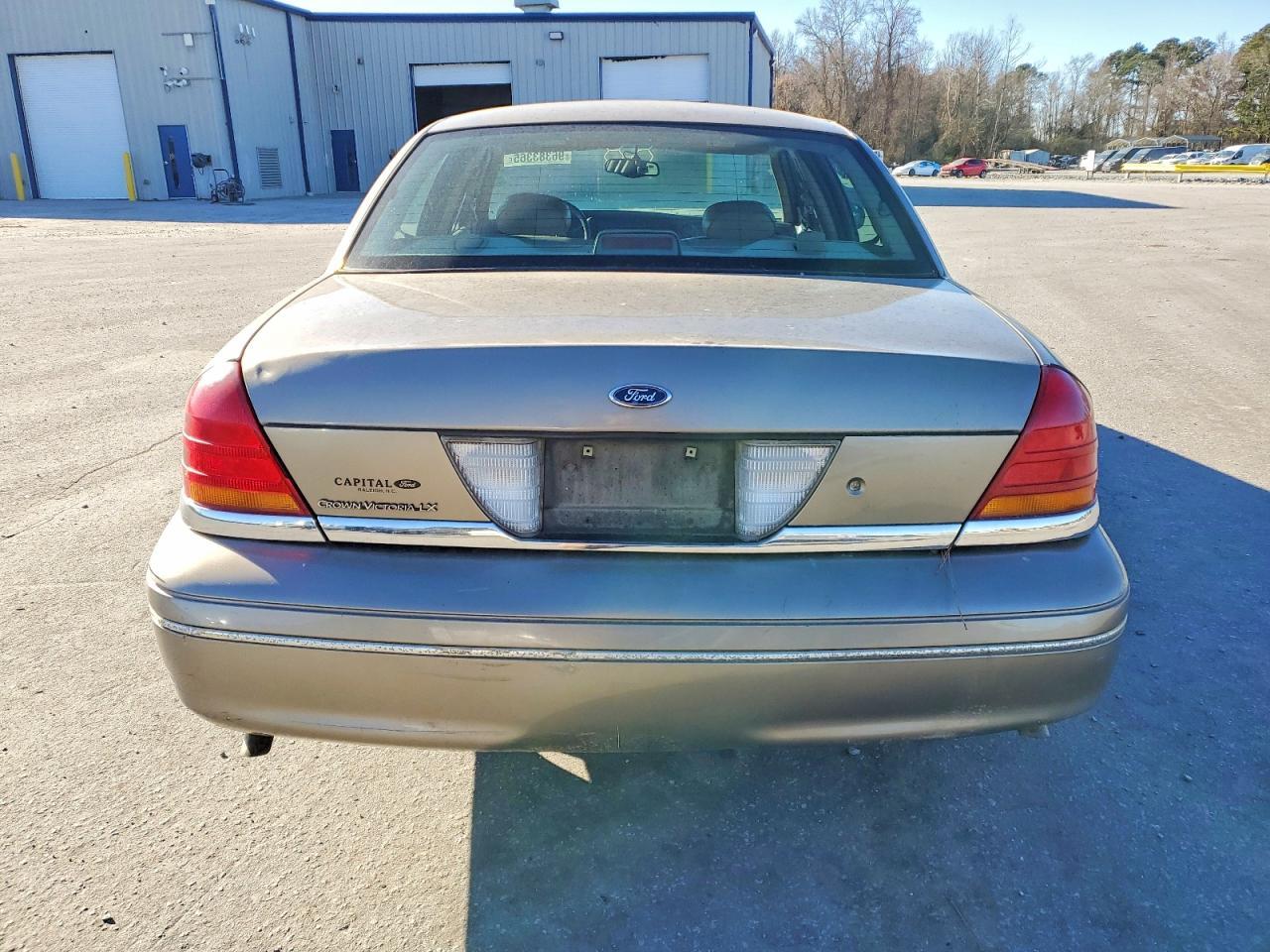 2001 Ford Crown Victoria Lx - Фото 6