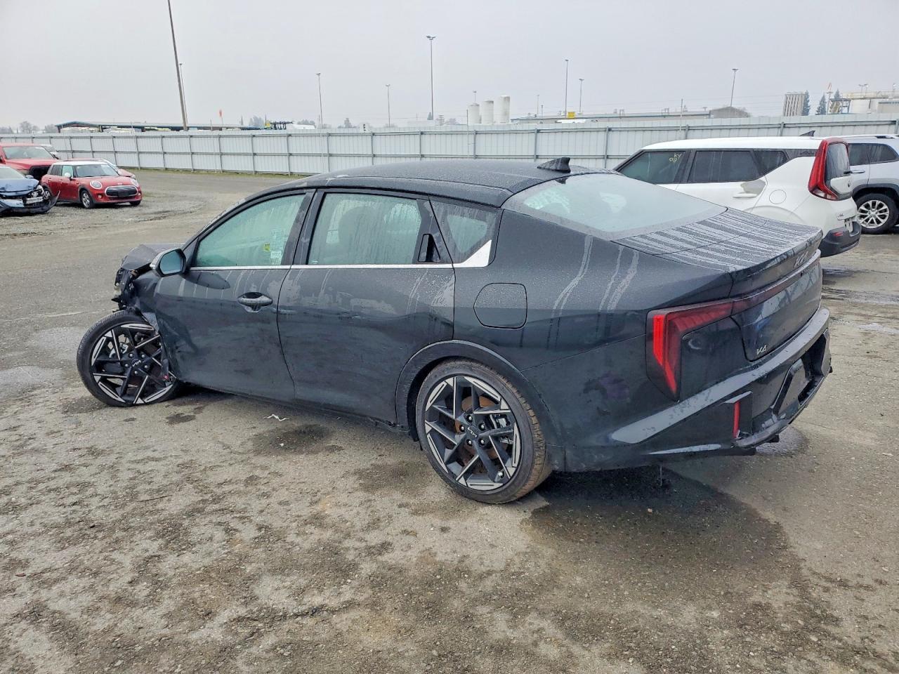 2025 Kia K4 Gt Line - Фото 2