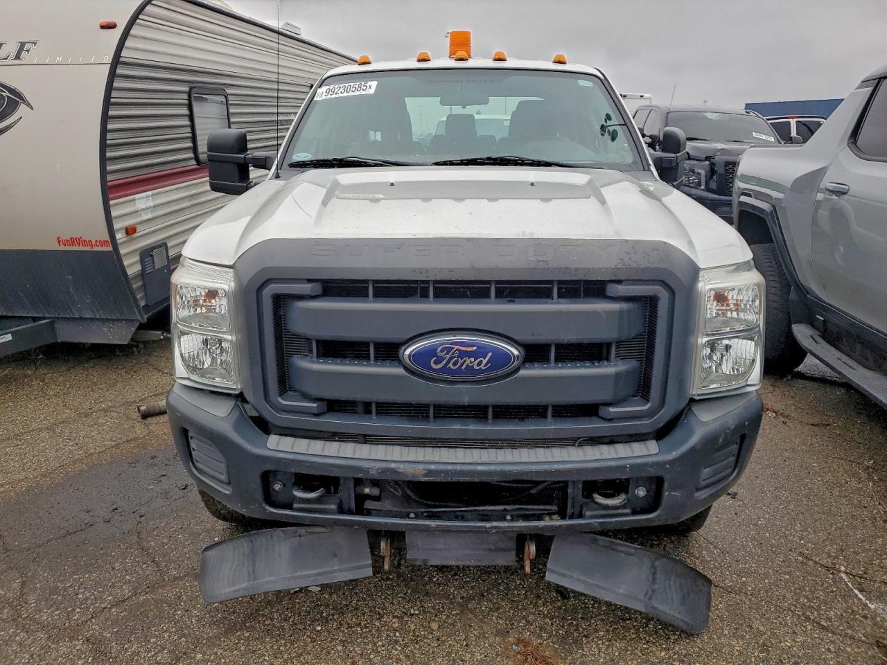 2015 Ford F350 Super Duty - Image 5