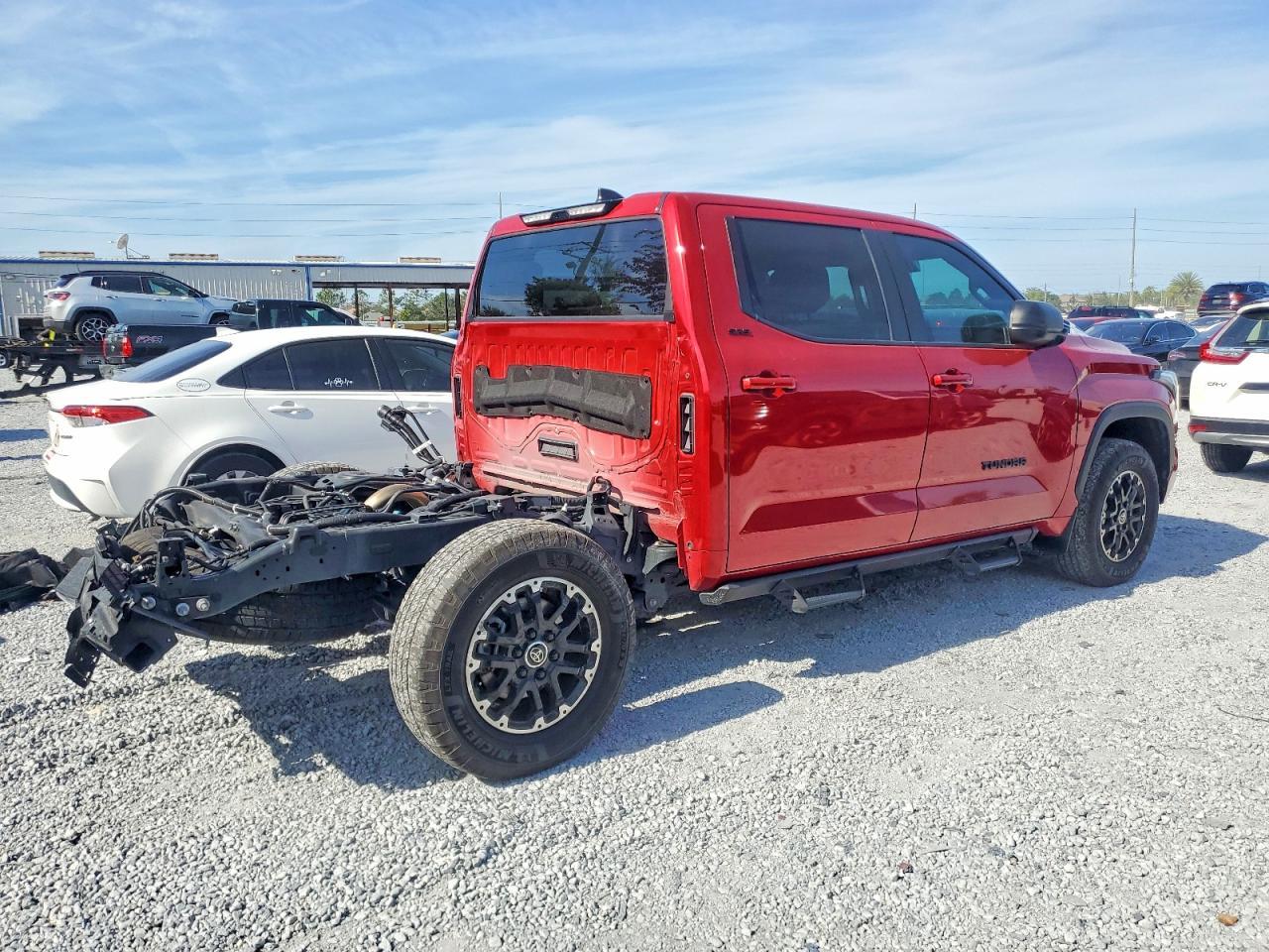 2024 Toyota Tundra Crewmax Sr - Фото 3