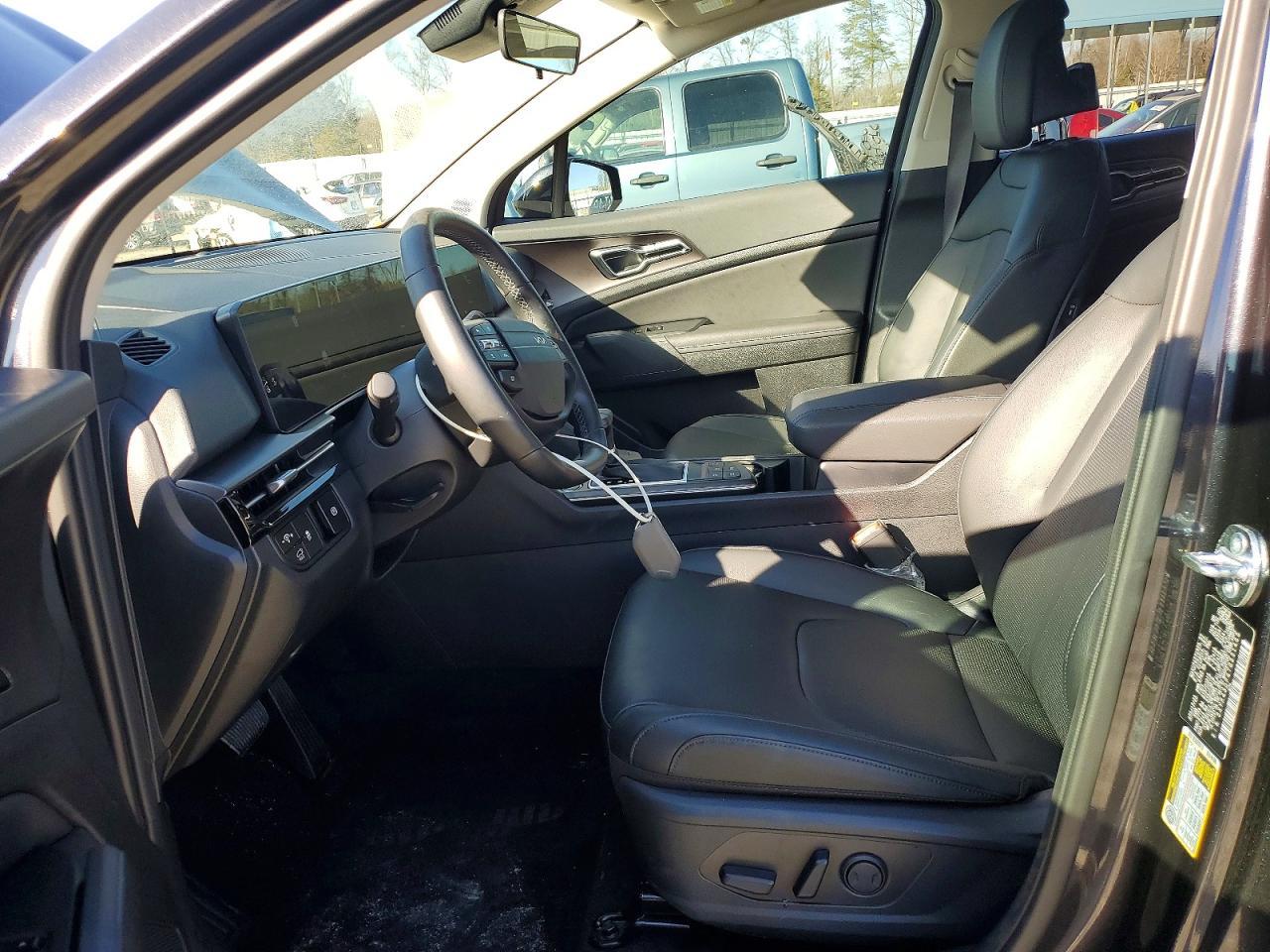 2026 Kia Sportage Sx - Image 7
