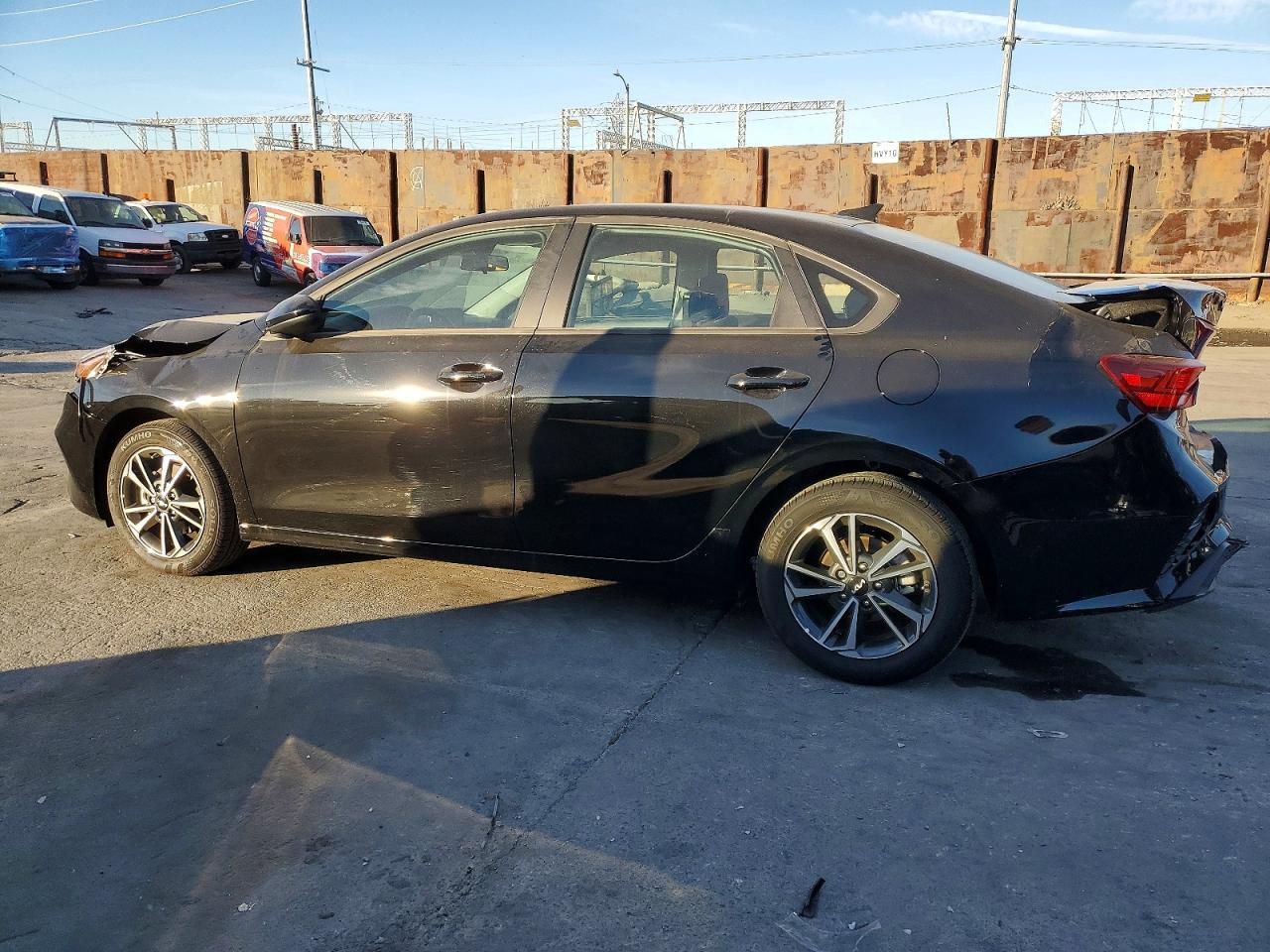 2024 Kia Forte Lx - Image 2
