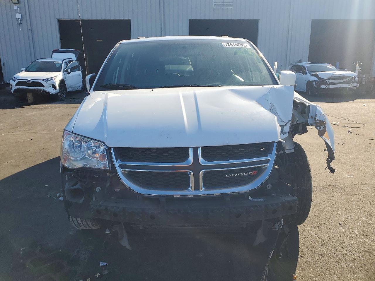 2018 Dodge Grand Caravan Sxt - Image 5