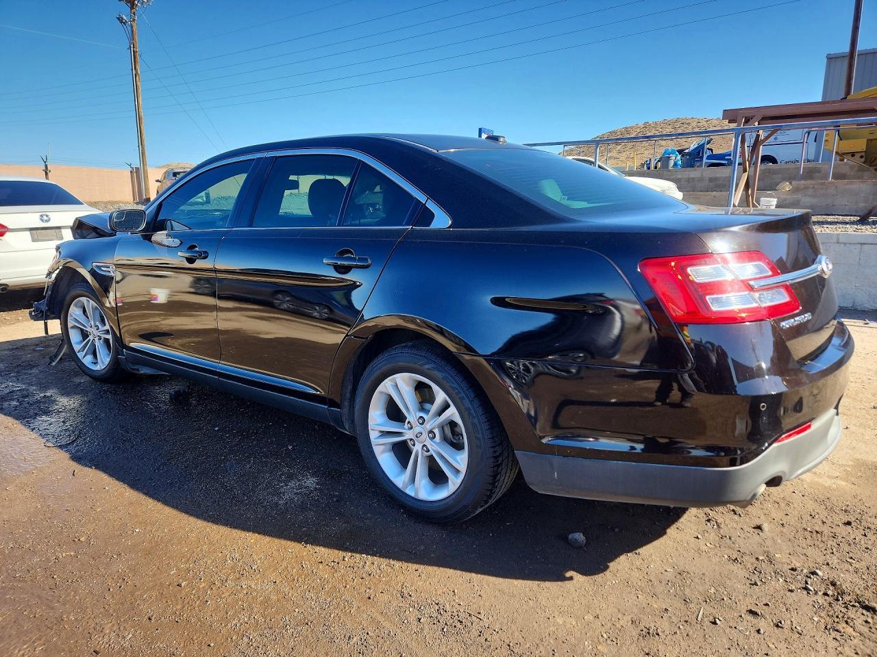 2013 Ford Taurus Sel - Фото 2