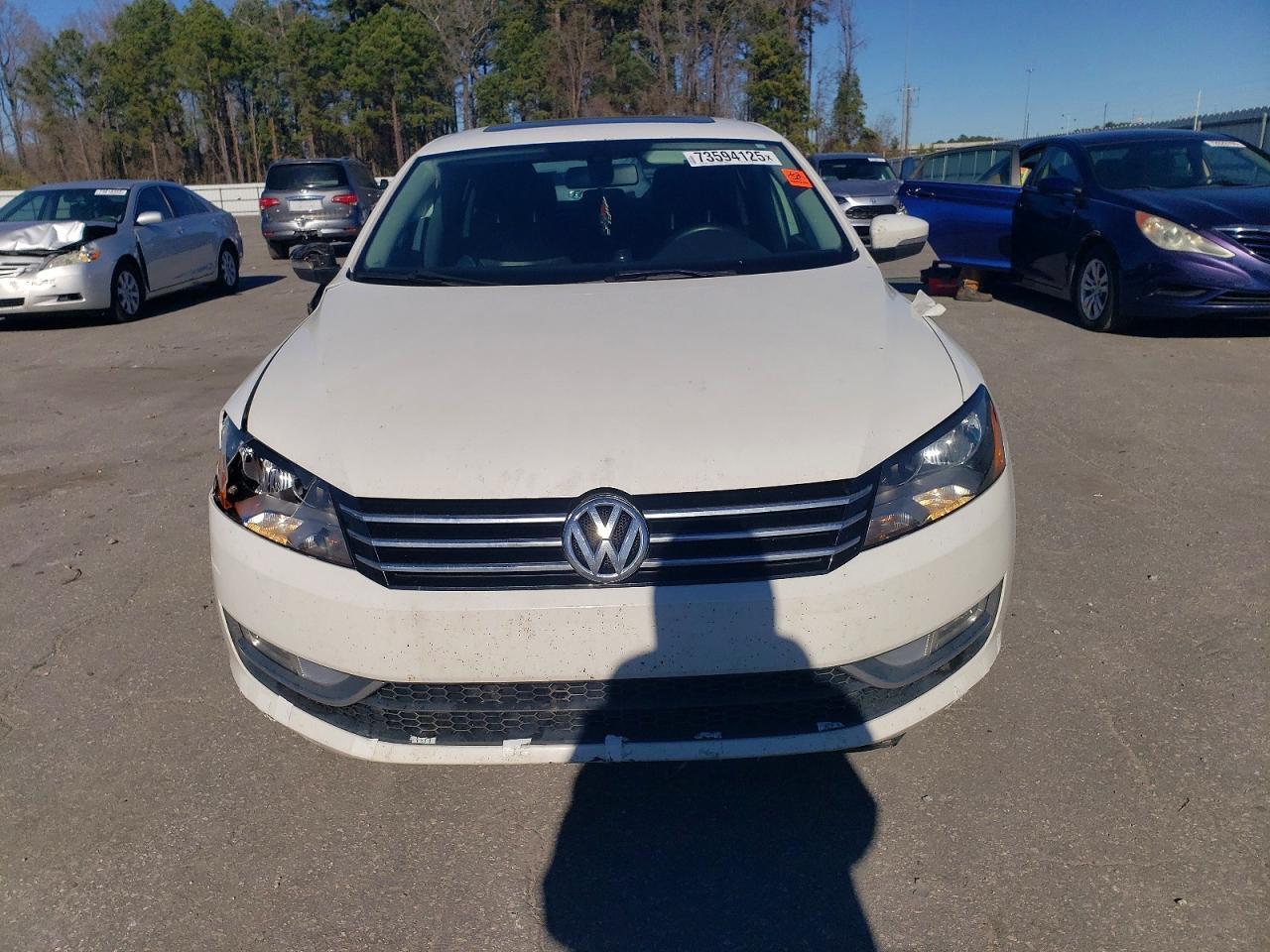 2015 Volkswagen Passat Se - Image 5
