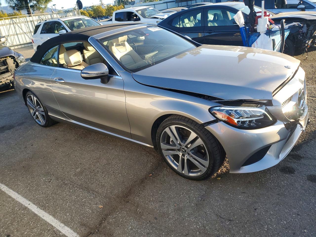 2019 Mercedes-Benz C 300 - Фото 4