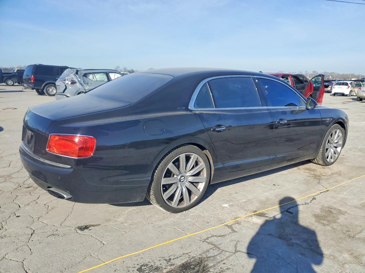 2015 Bentley Flying Spur - Фото 3