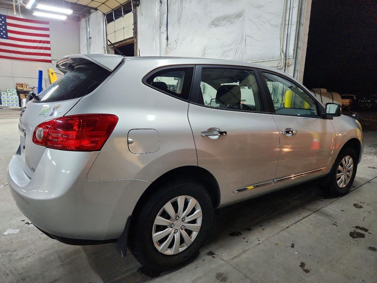 2013 Nissan Rogue S - Image 3