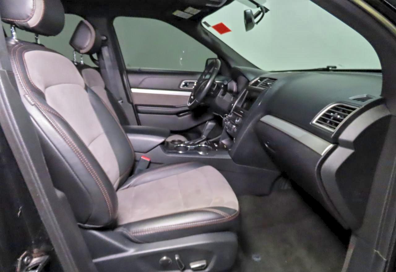 2017 Ford Explorer Xlt - Image 5