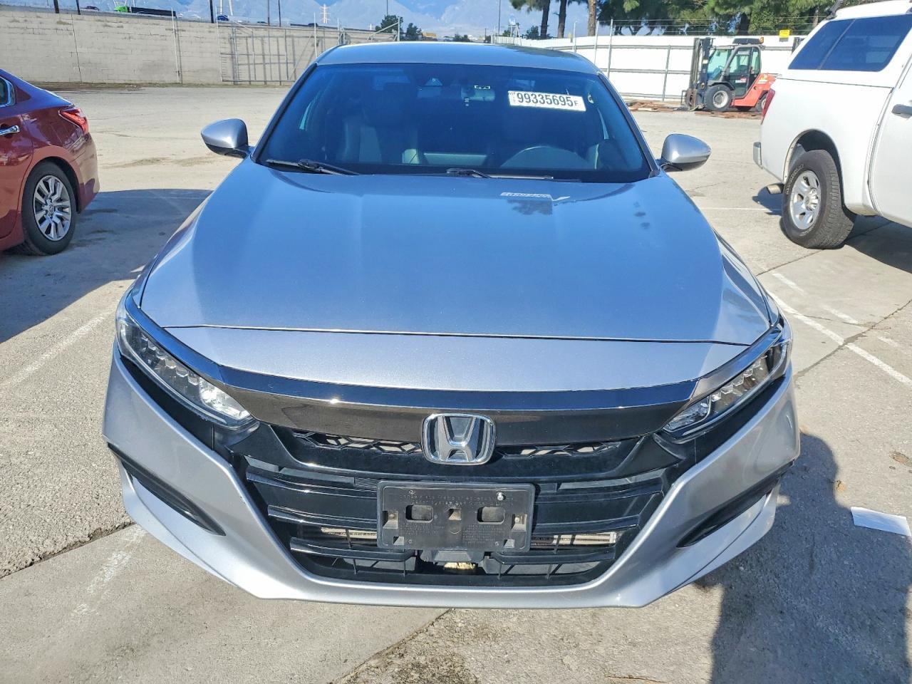 2019 Honda Accord Sport - Image 5