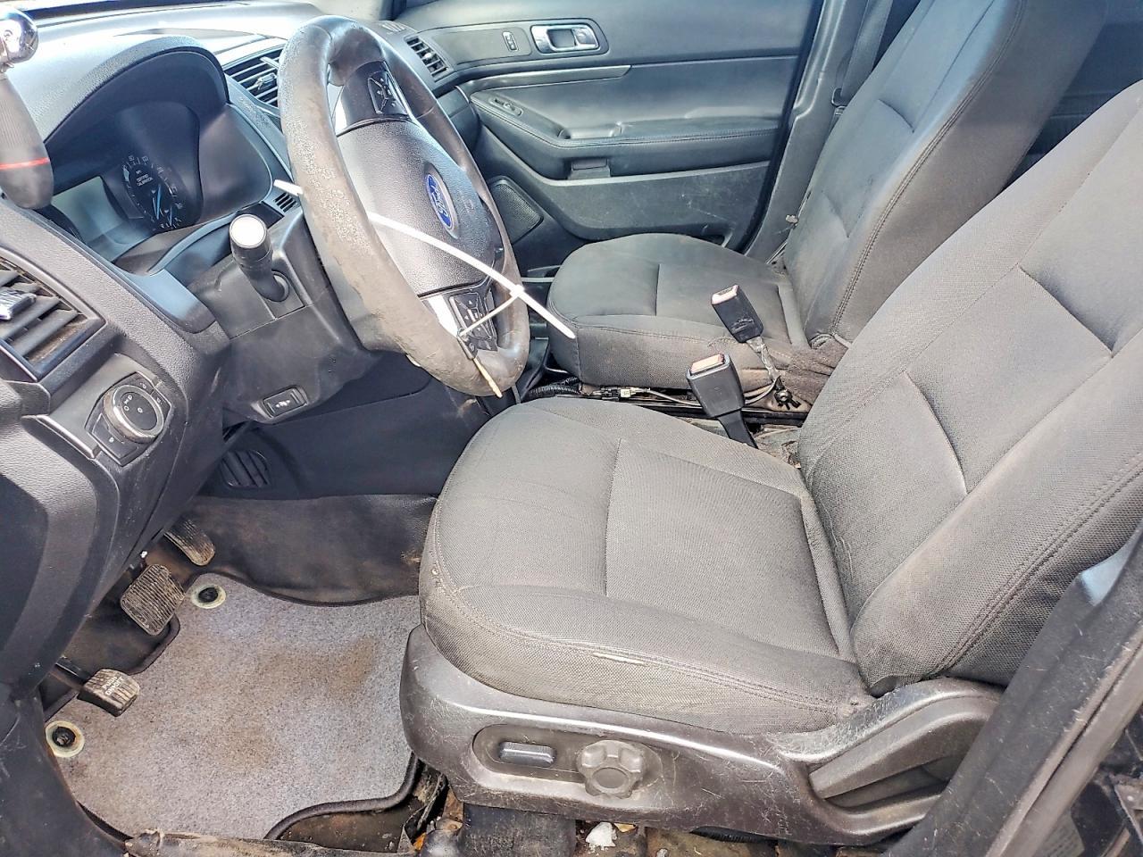 2016 Ford Explorer Police Interceptor - Image 7