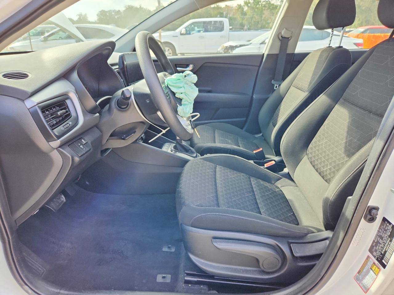2023 Kia Rio Lx - Image 7