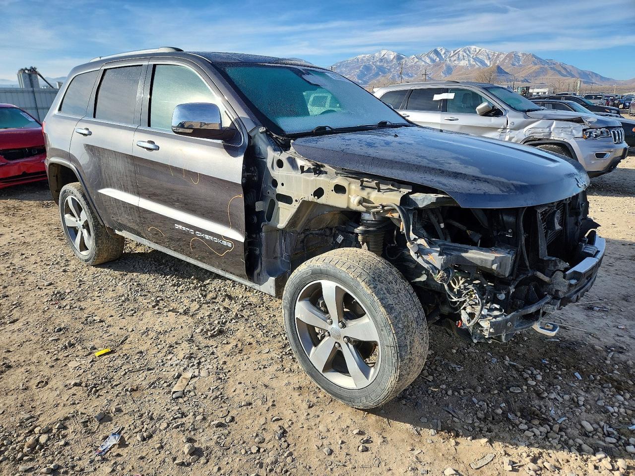 2015 Jeep Grand Cherokee Overland - Image 4