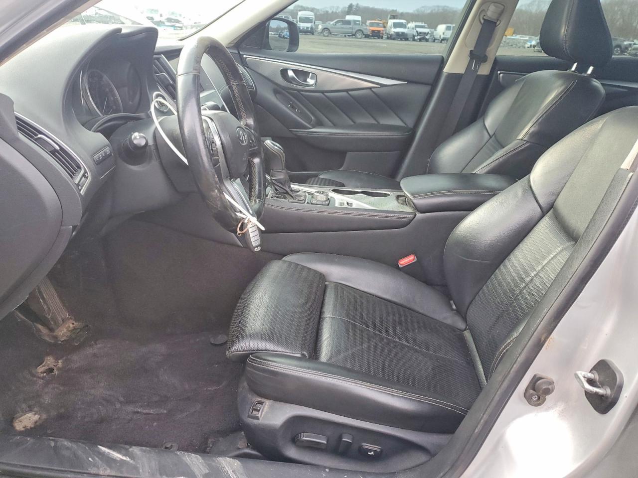 2018 Infiniti Q50 Luxe - Image 7
