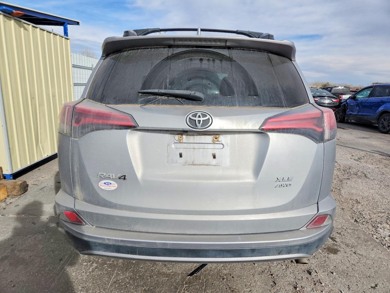 2017 Toyota Rav4 Xle - Фото 6