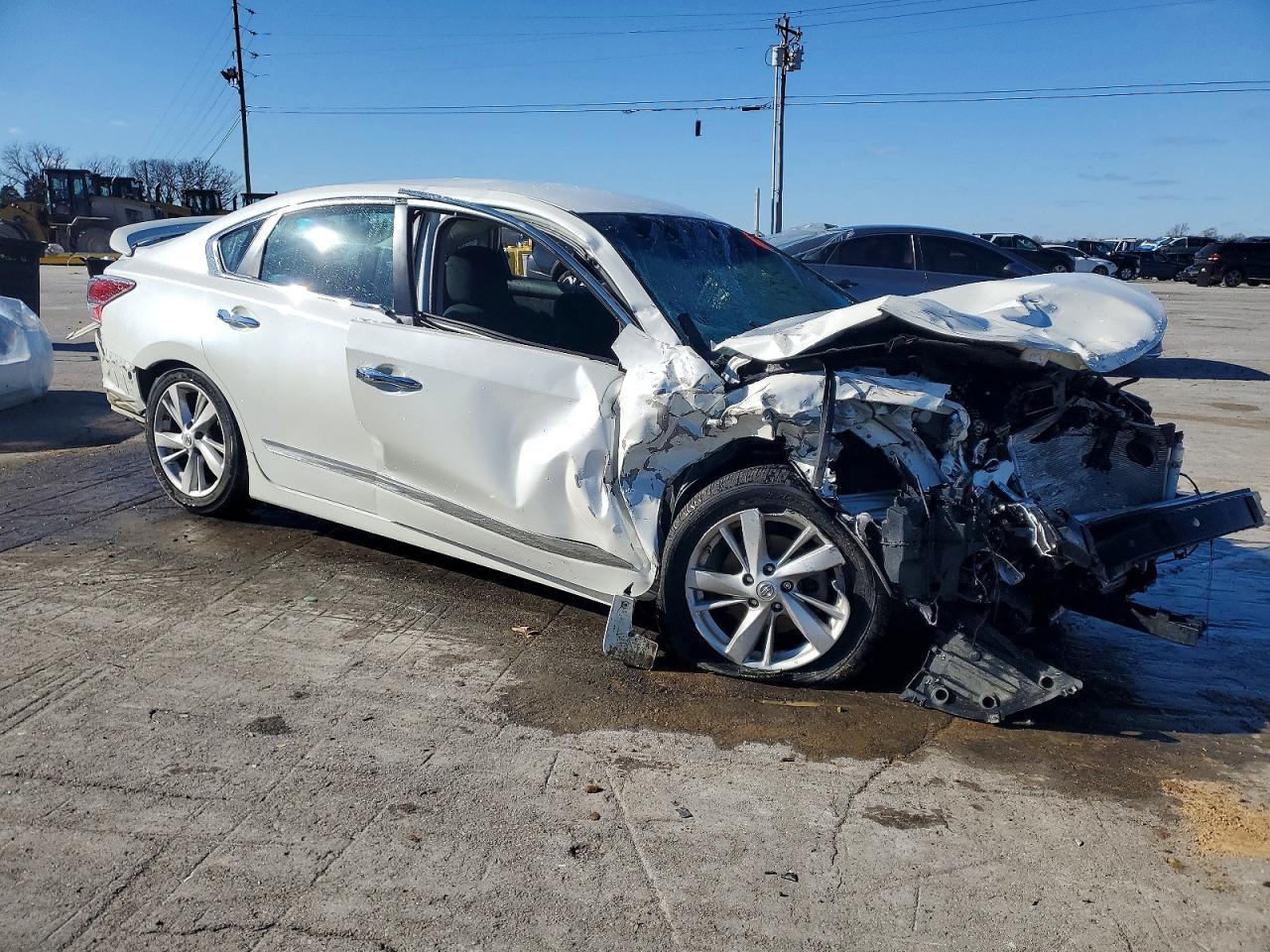 2015 Nissan Altima 2.5 - Фото 4