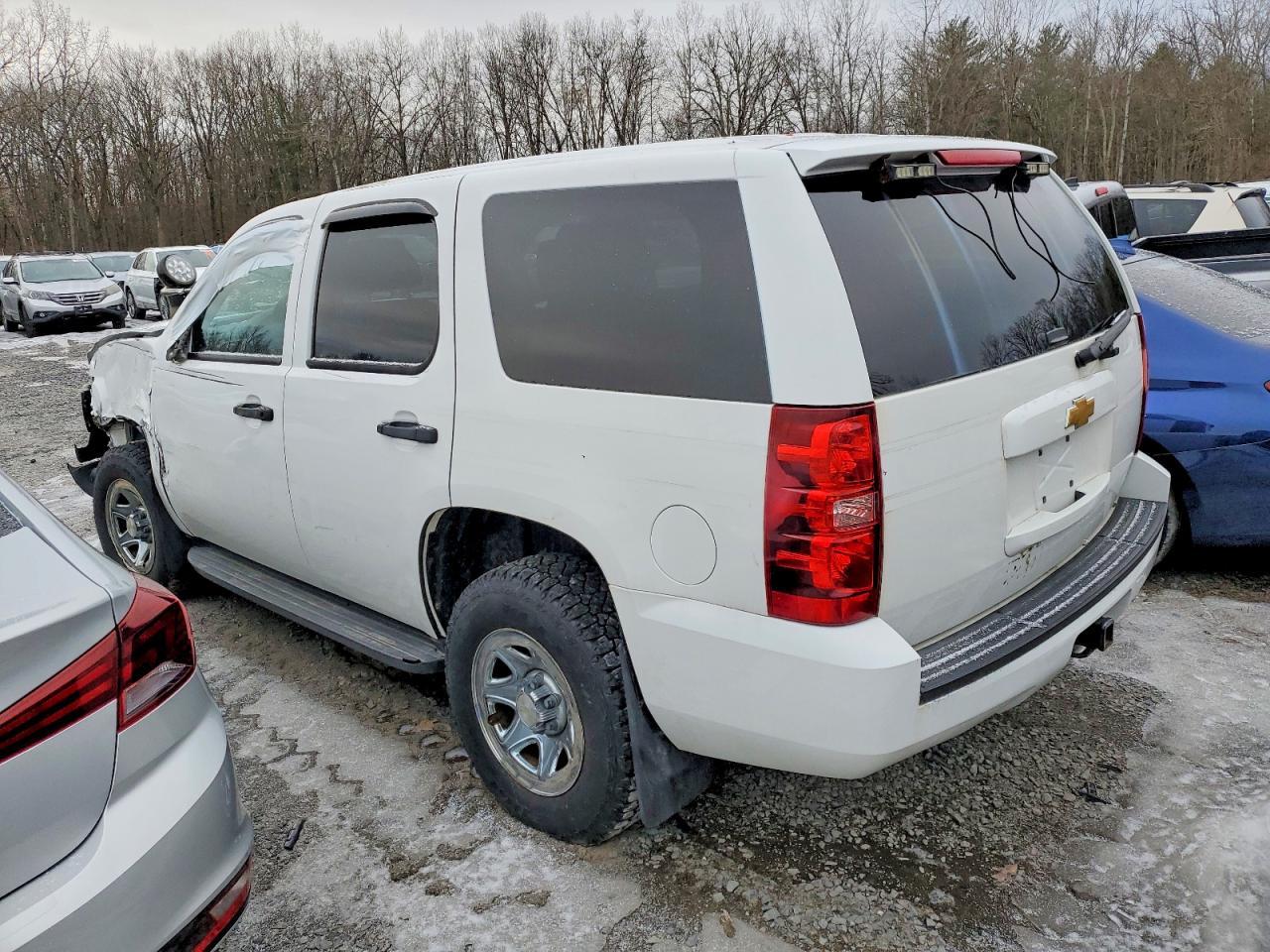2013 Chevrolet Tahoe Special - Фото 2