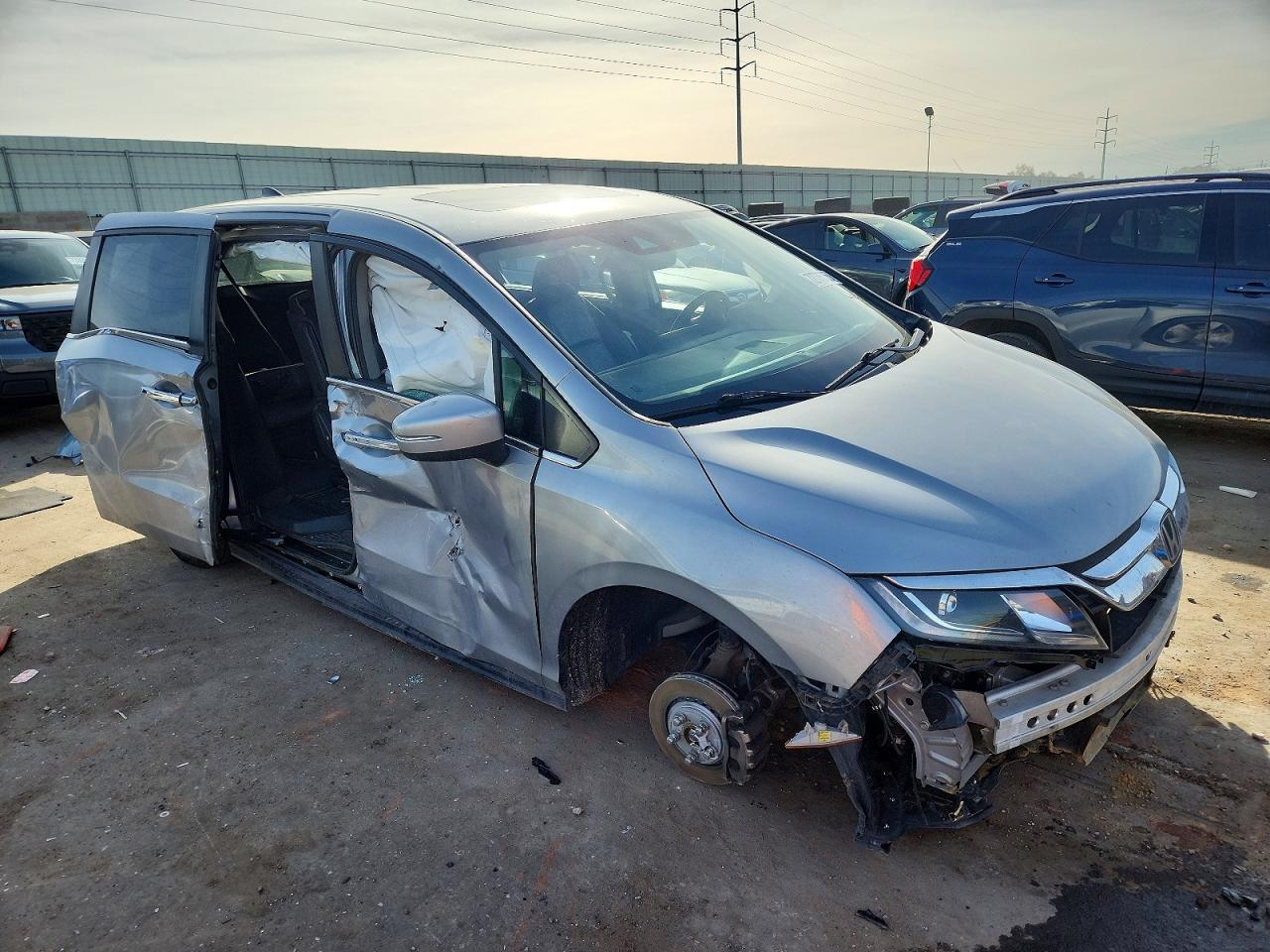 2019 Honda Odyssey Exl - Image 4