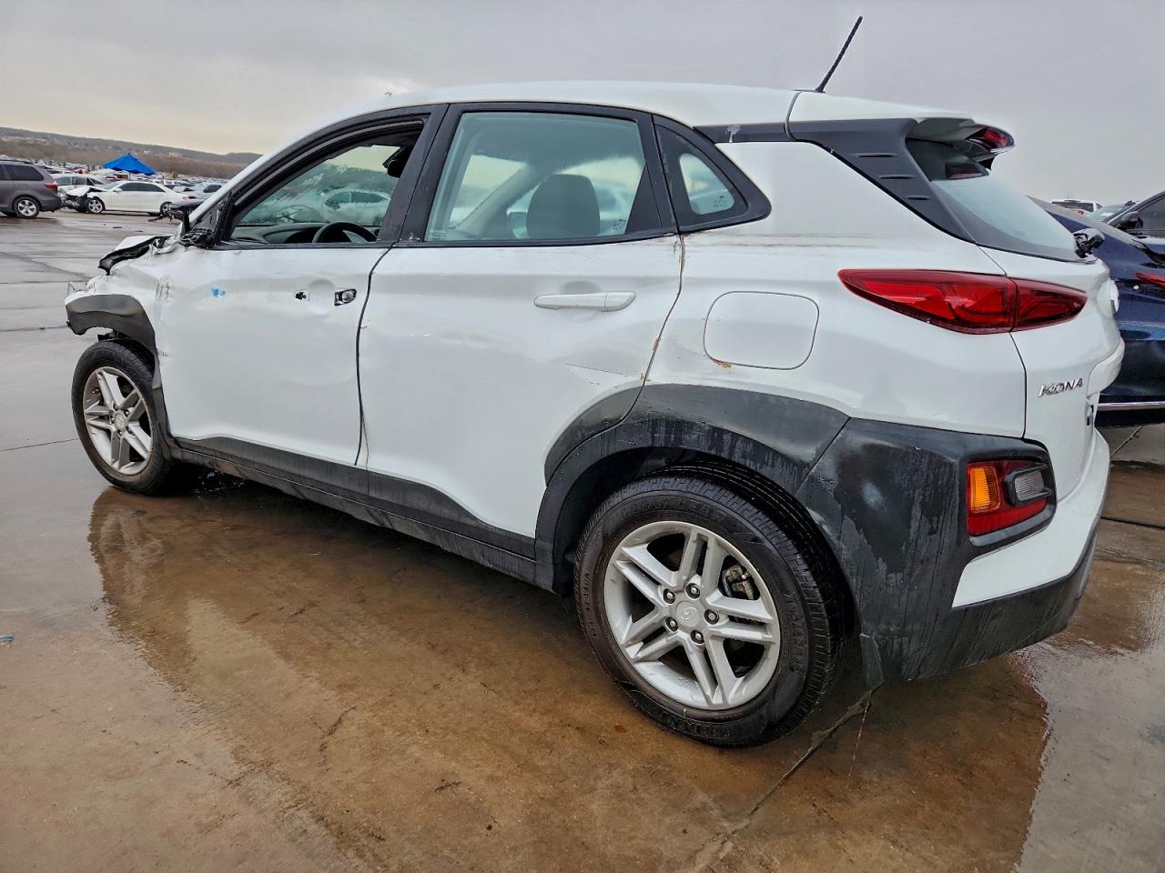 2020 Hyundai Kona Se - Фото 2