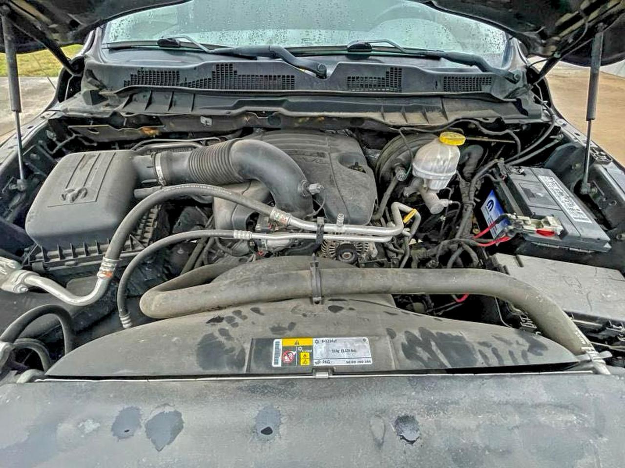 2019 Ram 1500 Classic Slt - Image 7