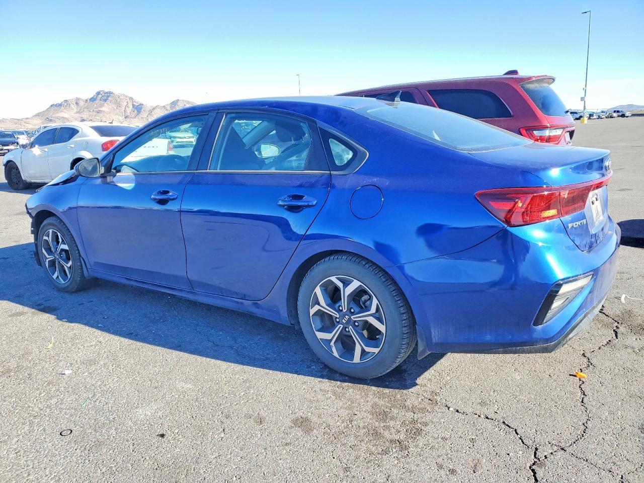 2021 Kia Forte Fe - Image 2