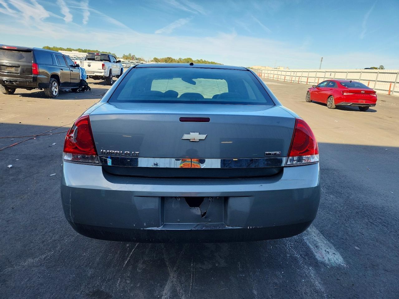 2008 Chevrolet Impala Lt - Image 6