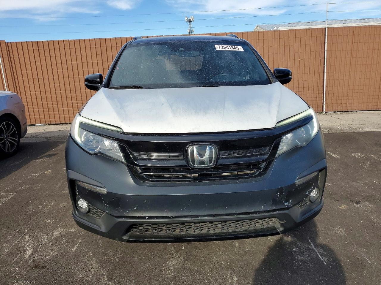 2022 Honda Pilot Sport - Image 5