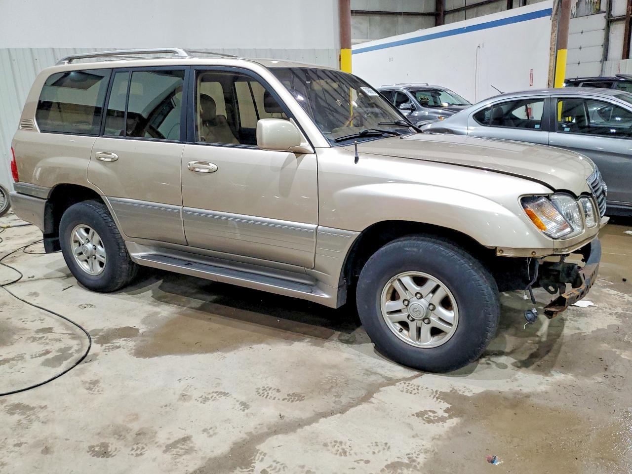2000 Lexus Lx 470 - Image 4