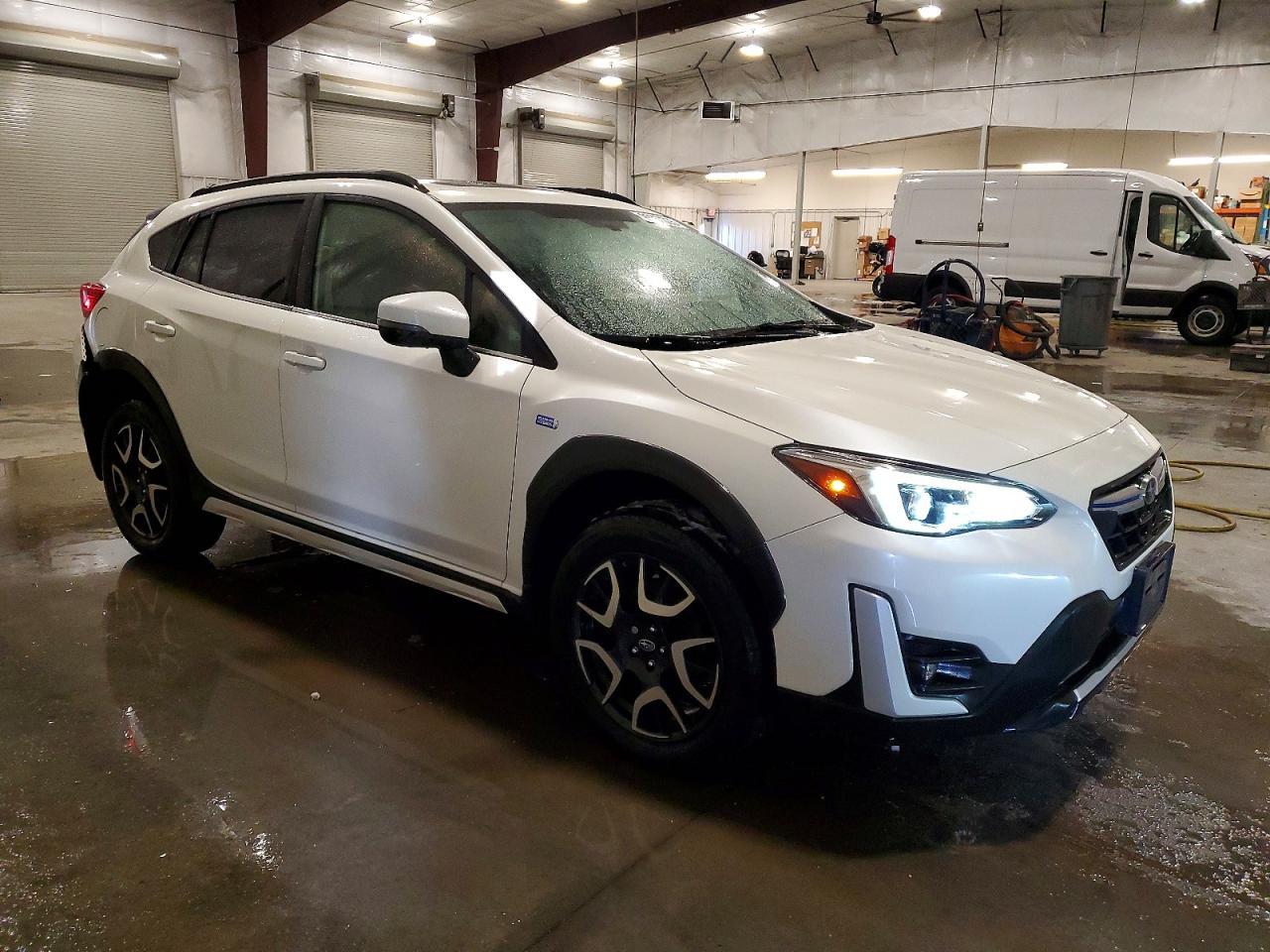 2023 Subaru Crosstrek Limited - Фото 4