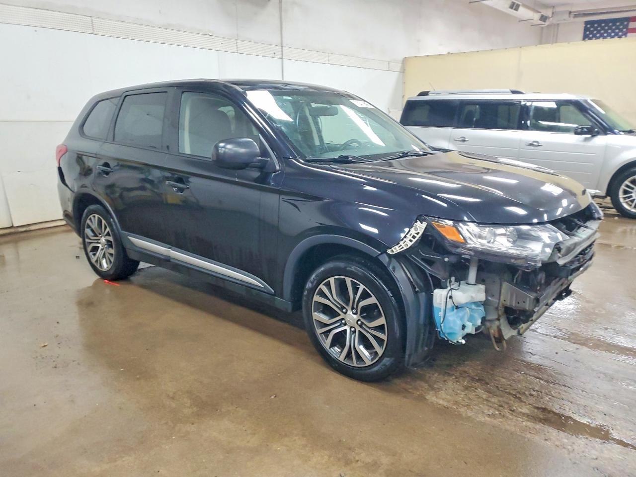 2017 Mitsubishi Outlander Es - Фото 4