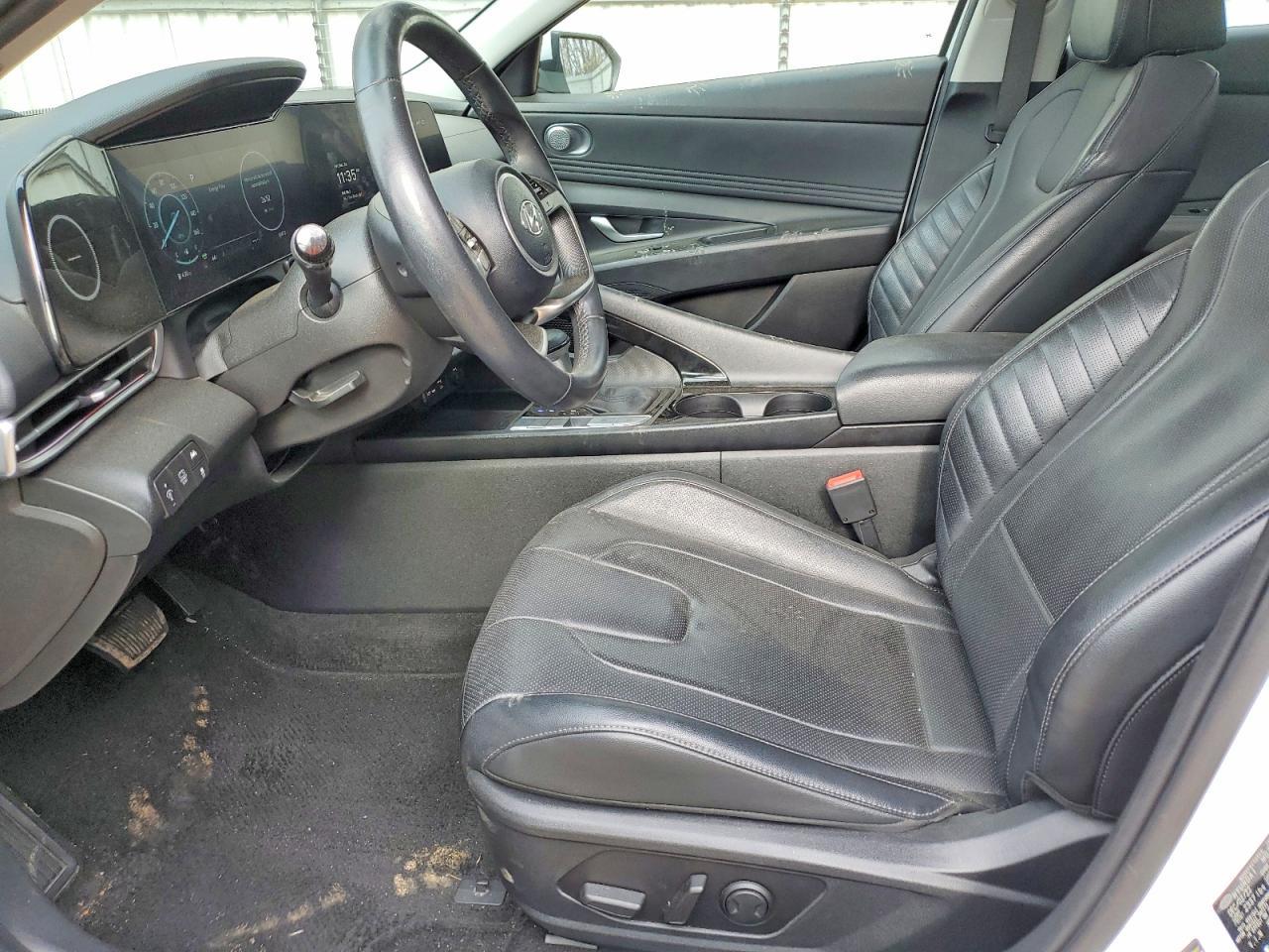 2023 Hyundai Elantra Limited - Фото 7