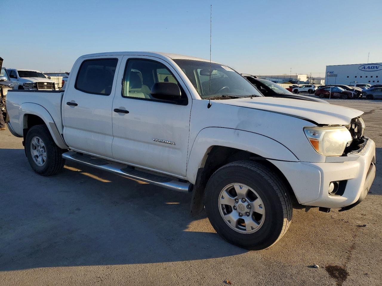 2013 Toyota Tacoma Double Cab - Фото 4