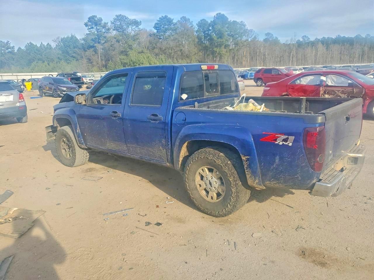 2006 Chevrolet Colorado - Image 2