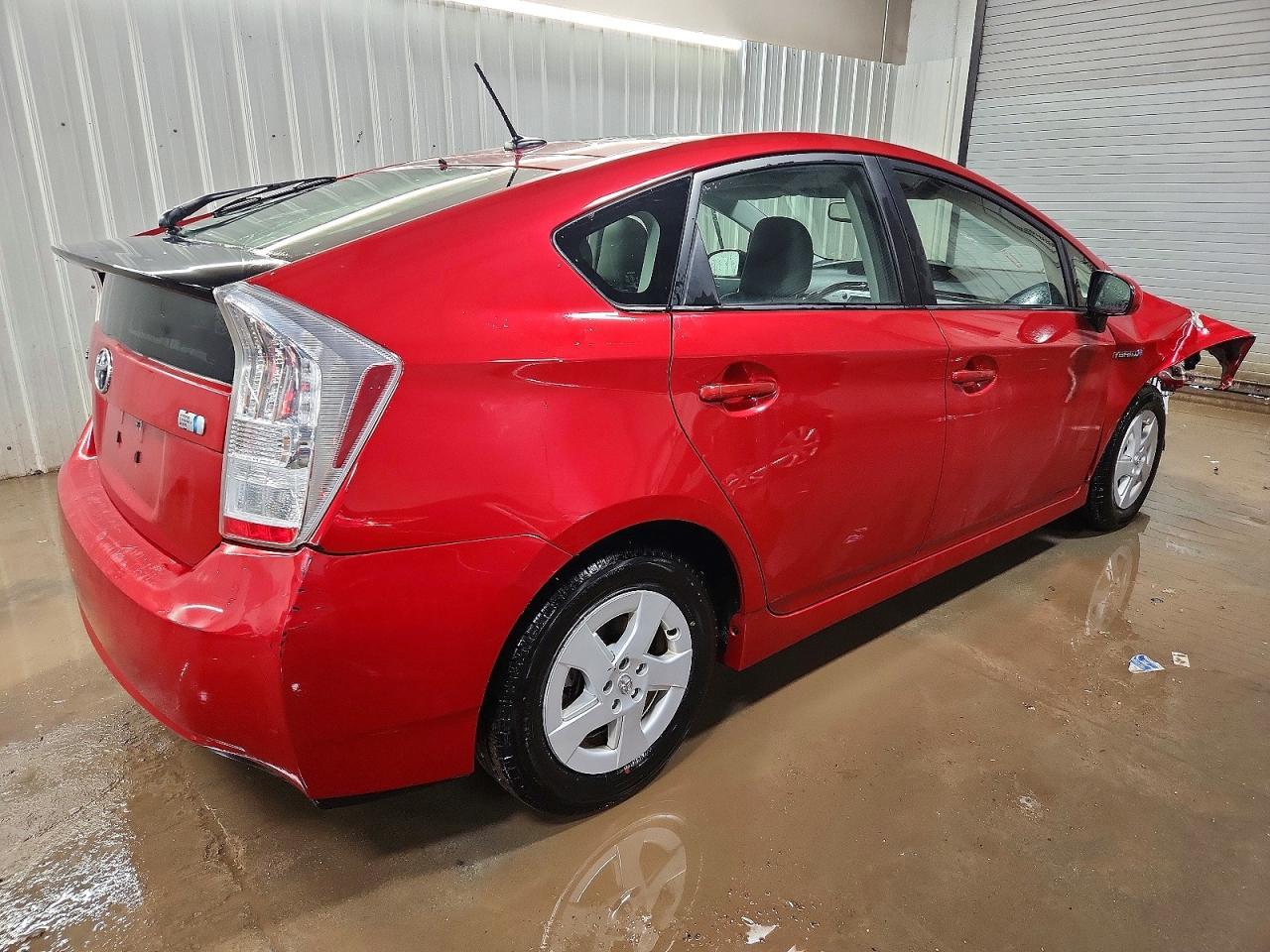 2010 Toyota Prius Iv - Фото 3