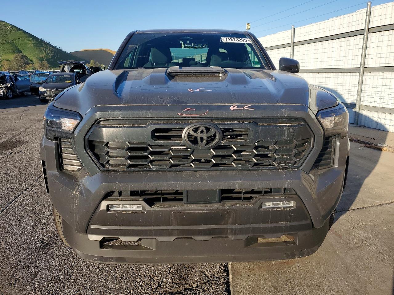 2025 Toyota Tacoma Trd Sport - Image 5